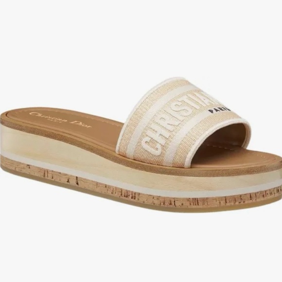 DIOR DIORIVIERA DWAY PLATFORM SANDAL BEIGE RAFFIA/WHITE EMBROIDERED LOGO SZ 39.5 - Picture 1 of 16